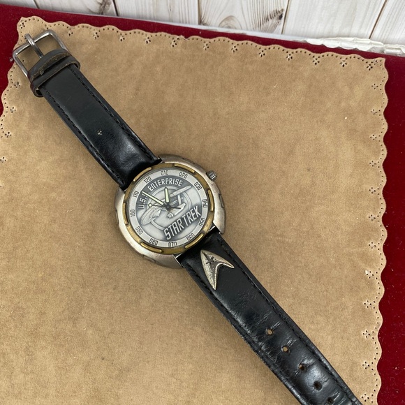 Vintage Star Trek Official Limited Addition U.S.S. Enterprise  with Box - Picture 6 of 11